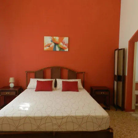 Casa A Corte Nel Centro Storico *