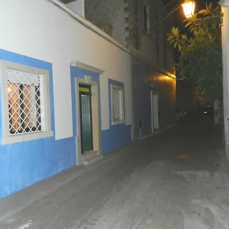 Casa A Corte Nel Centro Storico *