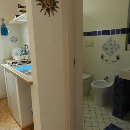 Casa A Corte Nel Centro Storico Semesterbostad