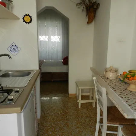 Casa A Corte Nel Centro Storico Semesterbostad Taviano (Lecce)